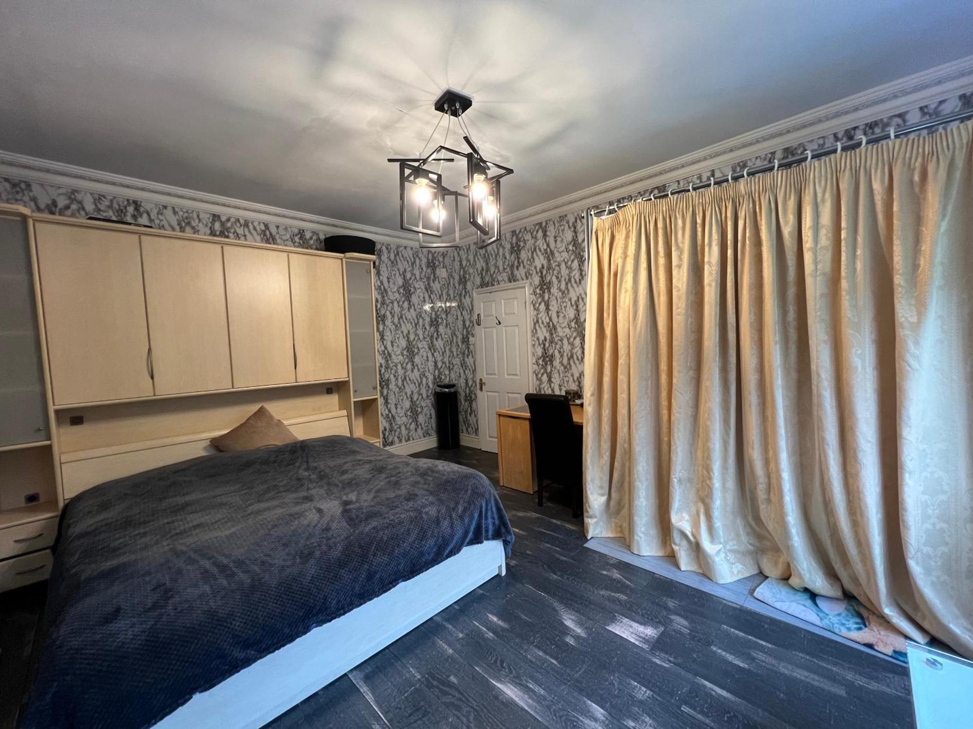 The Caduceus- Residence Чертсі Екстер'єр фото